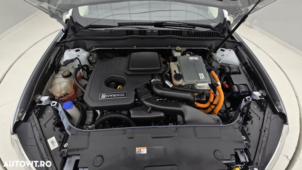 Ford Mondeo 2.0 HEV Titanium - 23