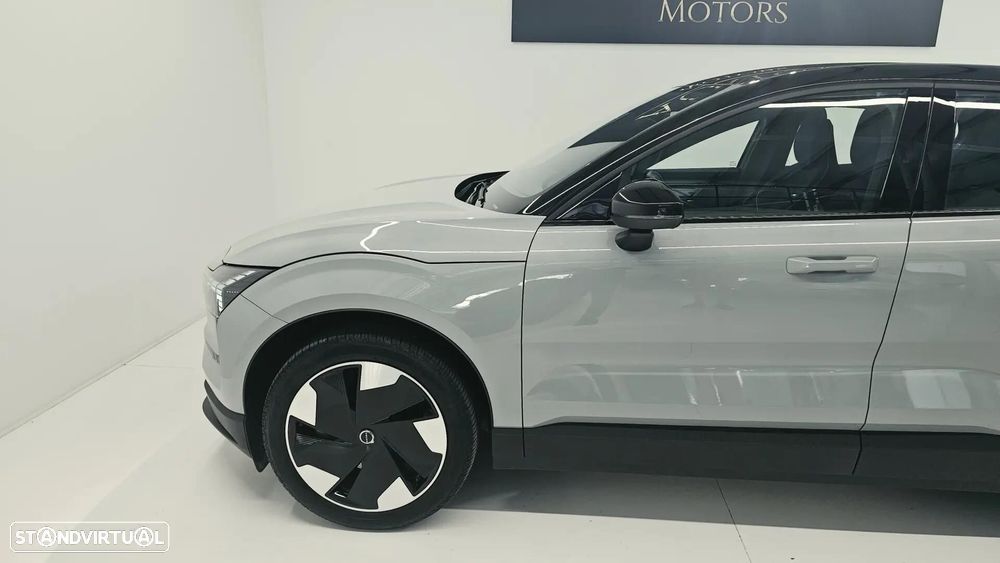 Volvo EX30 69 kWh Single Motor Extended Range Plus - 12
