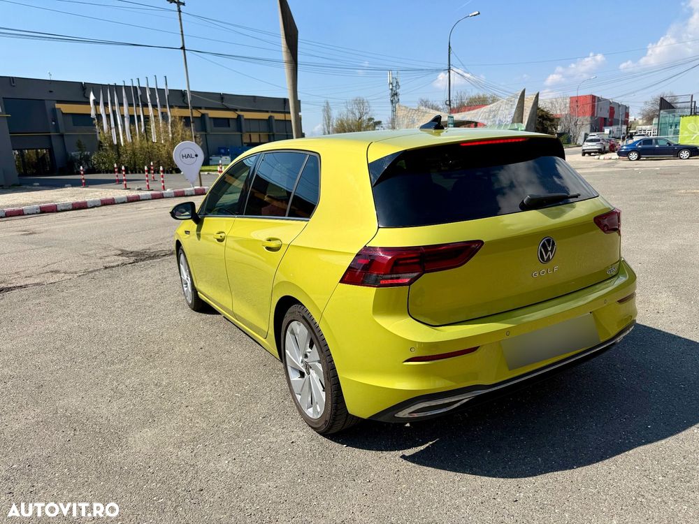 Volkswagen Golf 1.5 eTSI ACT DSG MHEV Style - 10