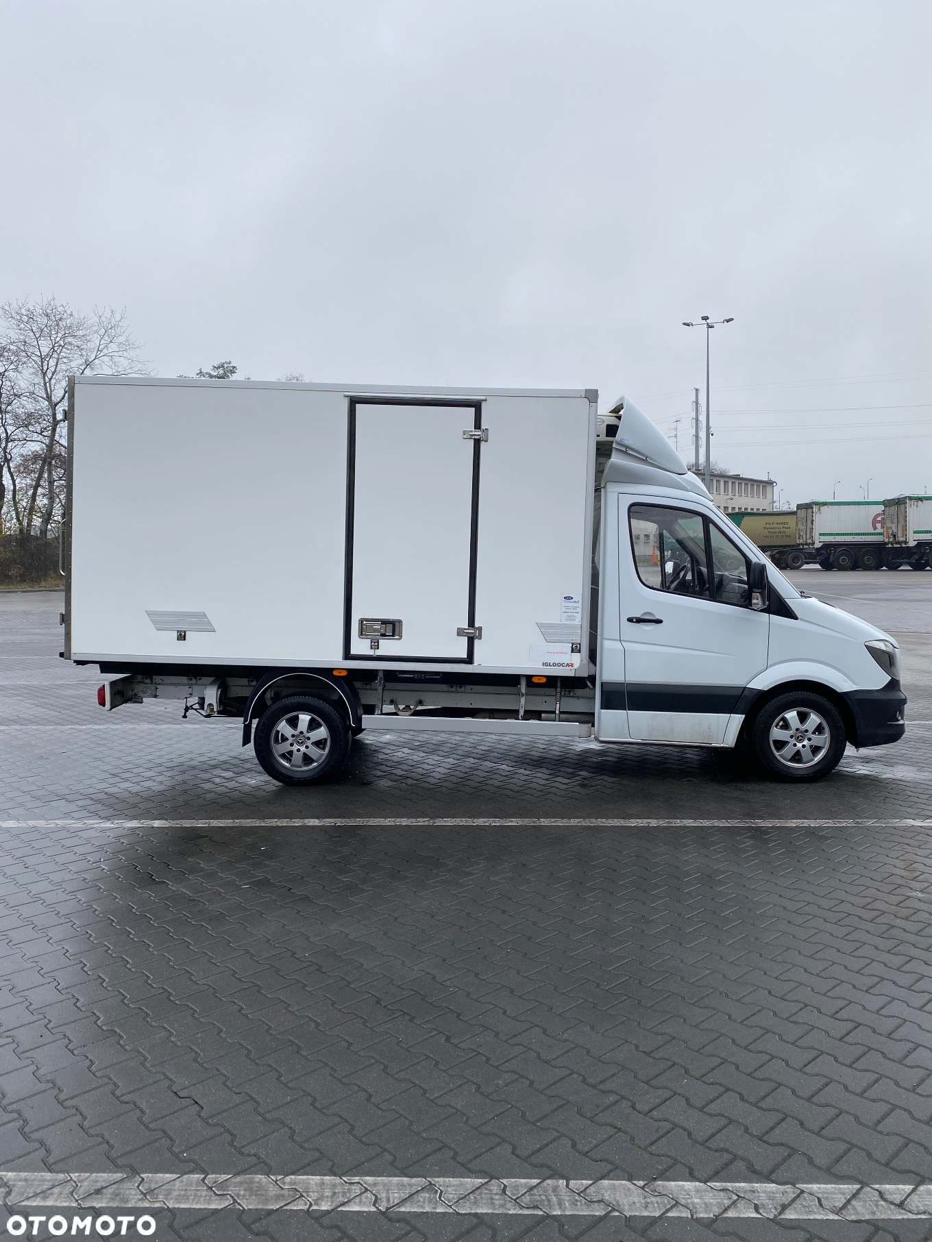 Mercedes-Benz Sprinter - 7