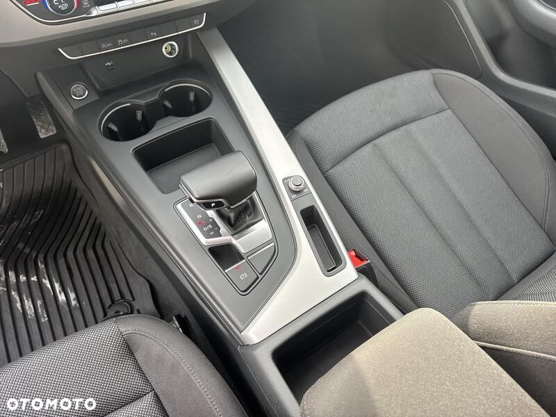 Audi A4 Limousine 35 TDI mHEV S tronic - 16