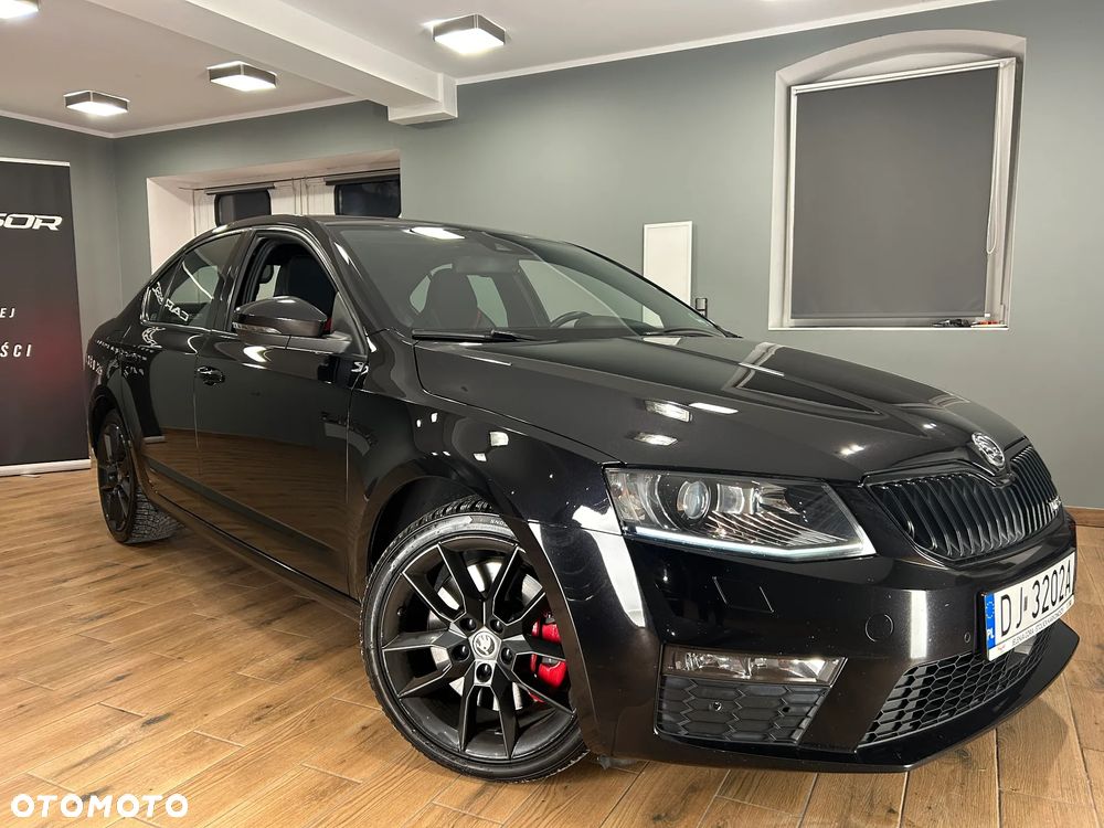 Skoda Octavia 2.0 TDI RS DSG - 4