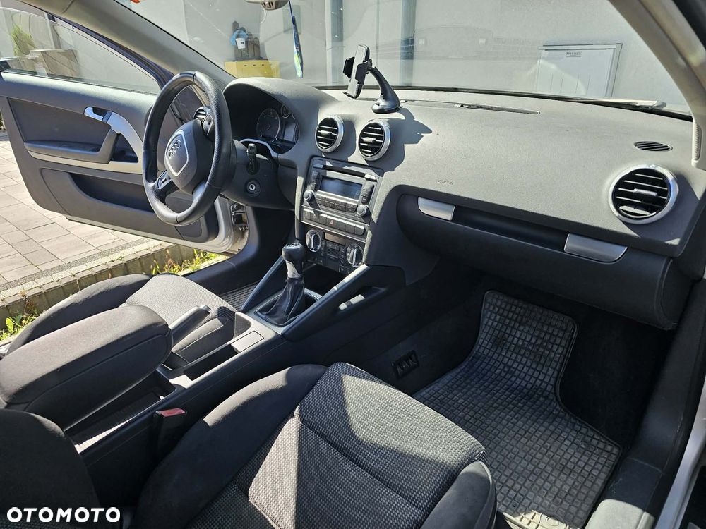 Audi A3 3-drzwiowe 2.0 TDI DPF Ambition - 6