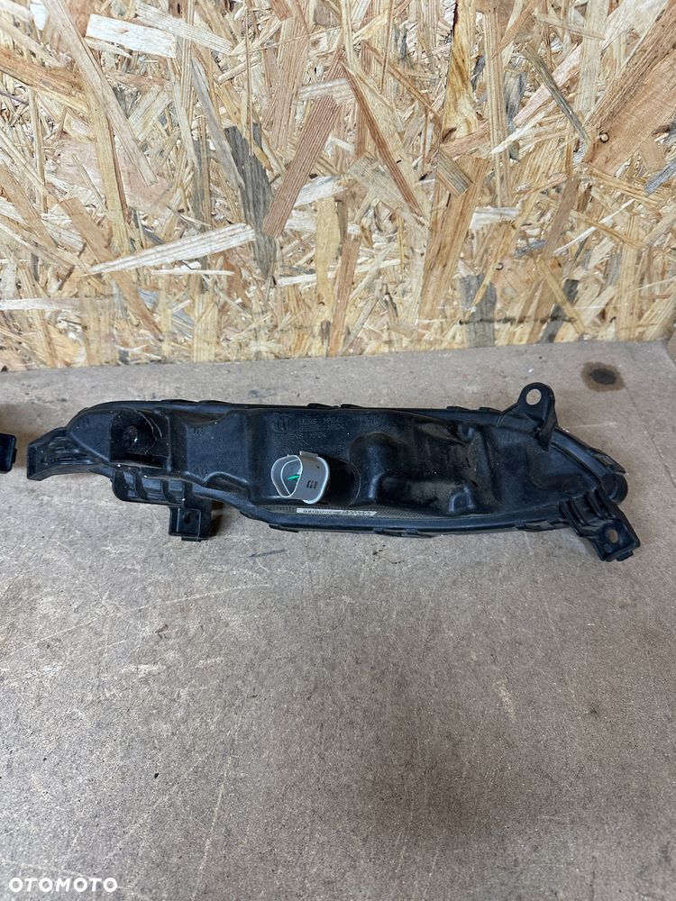 HYUNDAI TUCSON III HALOGEN DRL PRAWY LEWY 92207-D7000 92208-D7000 - 9