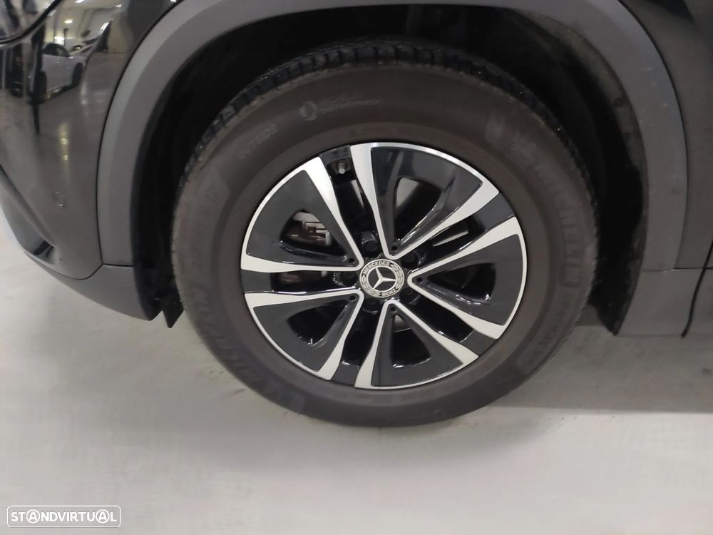 Mercedes-Benz GLA 180 d Progressive - 5