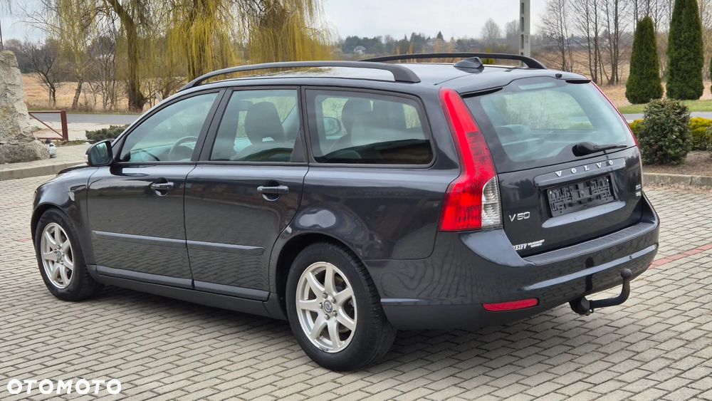 Volvo V50 1.6D Momentum - 3