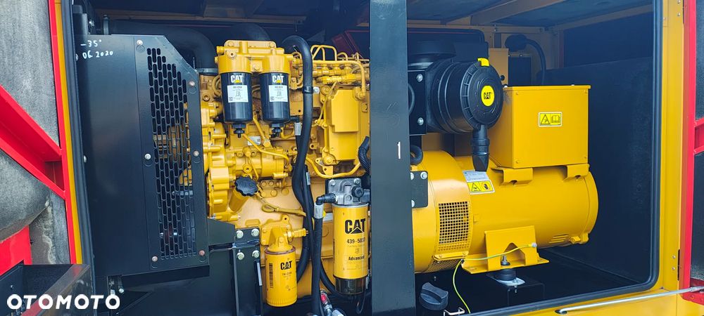 Caterpillar DE88E3 - 21