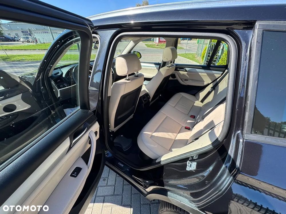 BMW X3 xDrive20d - 11