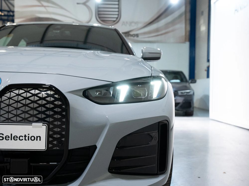 BMW i4 eDrive40 Pack Desportivo M Pro - 40