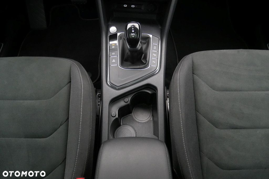 Volkswagen Tiguan Allspace 1.5 TSI EVO Elegance DSG - 11