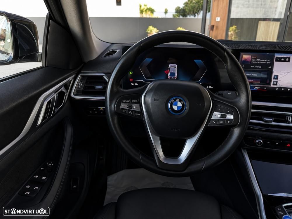 BMW i4 eDrive35 - 22