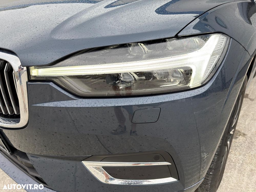 Volvo XC 60 B5 MHEV AT8 AWD Inscription - 36