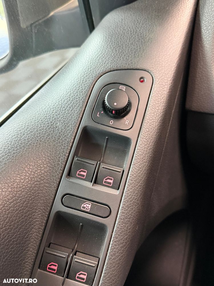 Volkswagen Tiguan 2.0 TDI 4Motion Sport & Style - 17