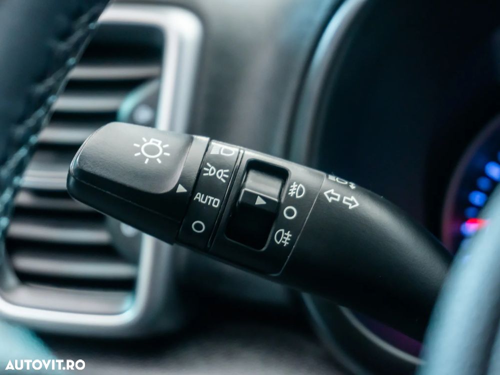 Kia Sportage 1.6 GDI 2WD Black Edition - 22