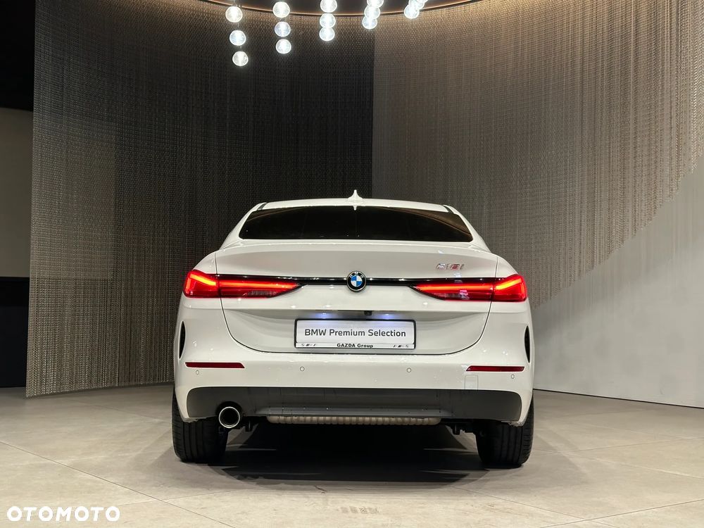 BMW Seria 2 218i Advantage - 9