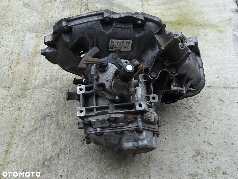 SKRZYNIA BIEGÓW OPEL ZAFIRA C TOURER ASTRA J MOKKA 1,8 A18XER A18XEL 1,6 A16XER B16XER CORSA D 1,3 - 2