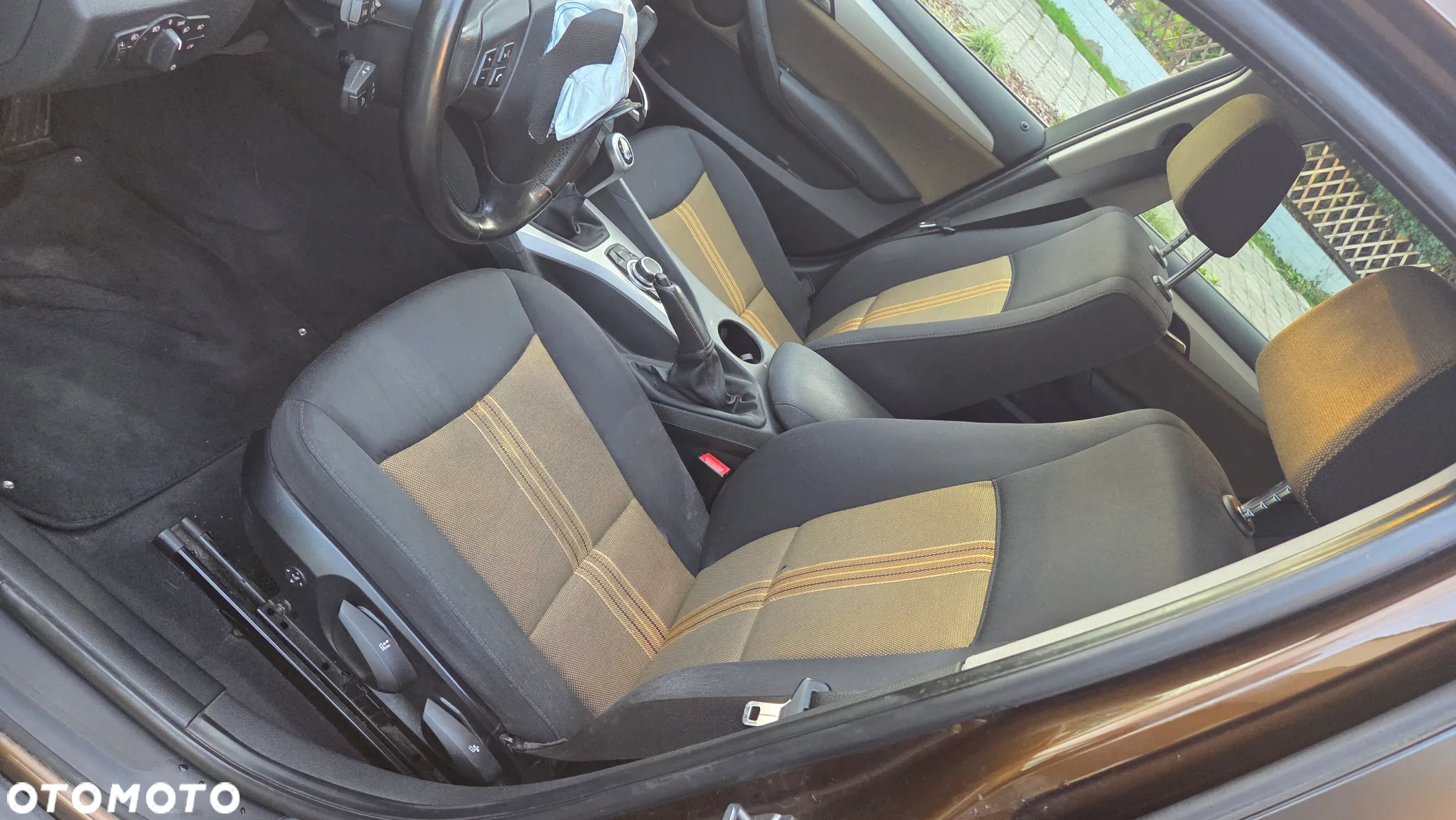 BMW X1 xDrive20d - 8