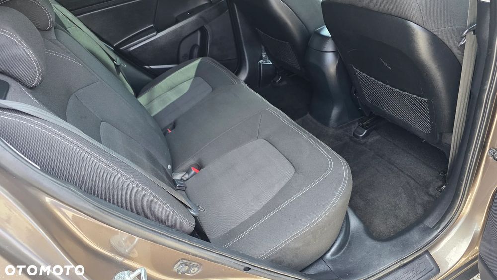 Kia Sportage 1.6 GDI L 2WD - 18