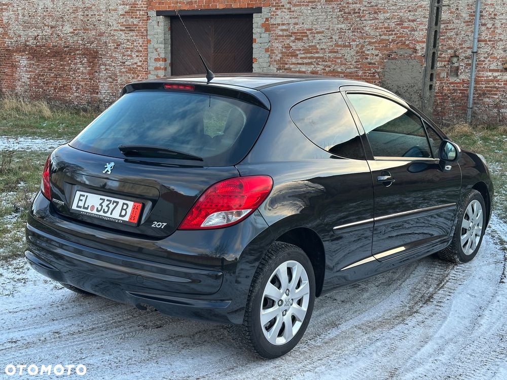 Peugeot 207 1.6 - 6