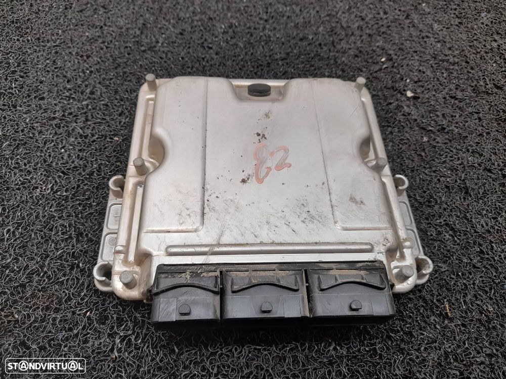 CENTRALINA DO MOTOR UCE RENAULT MASTER FURGÓN - 1