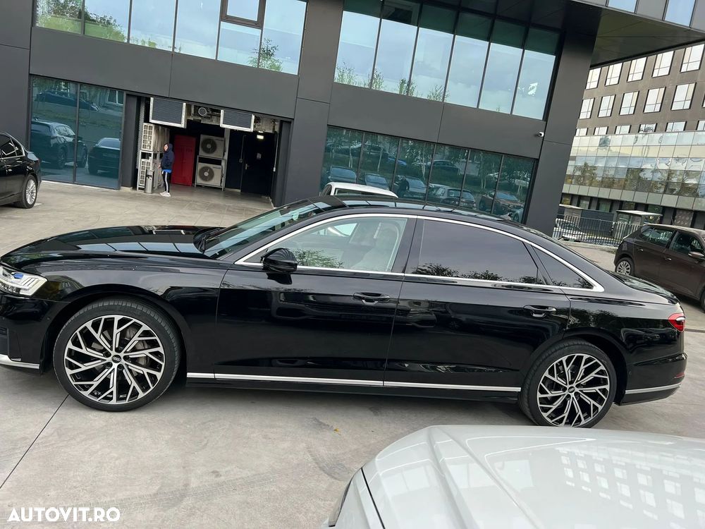 Audi A8 - 10