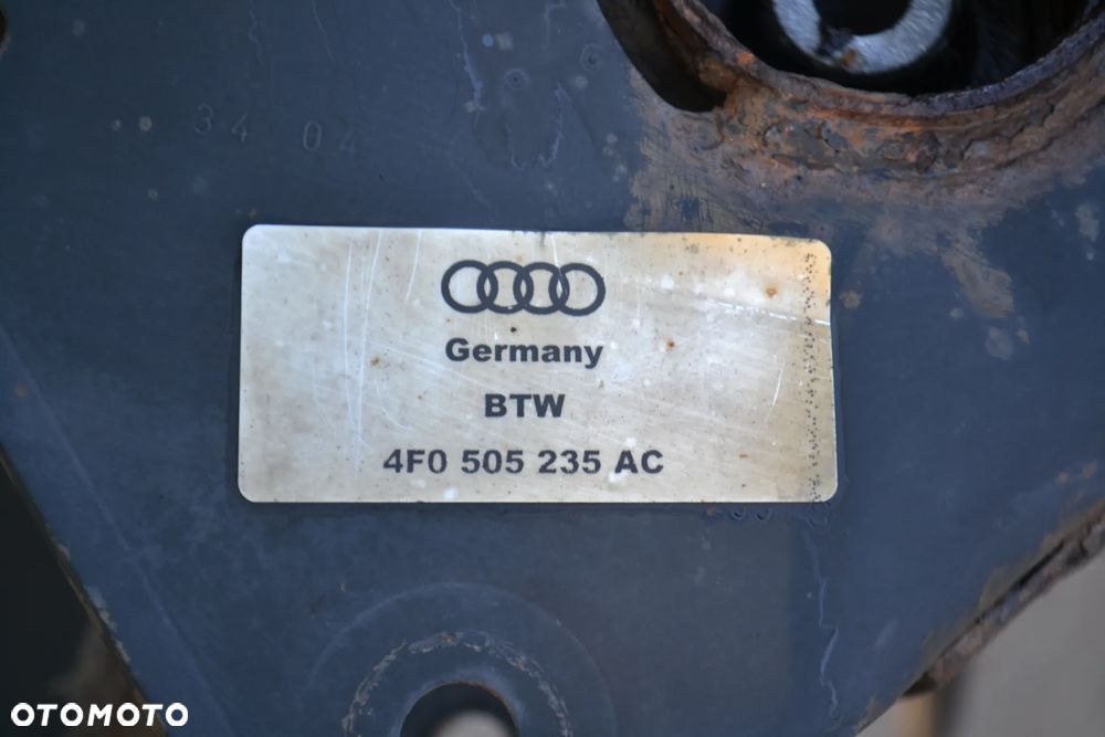 AUDI A6 C6 QUATTRO BELKA ZAWIESZENIE OŚ TYŁ TYLNA TRAWERS 4F0505235AC POMORSKIE - 9