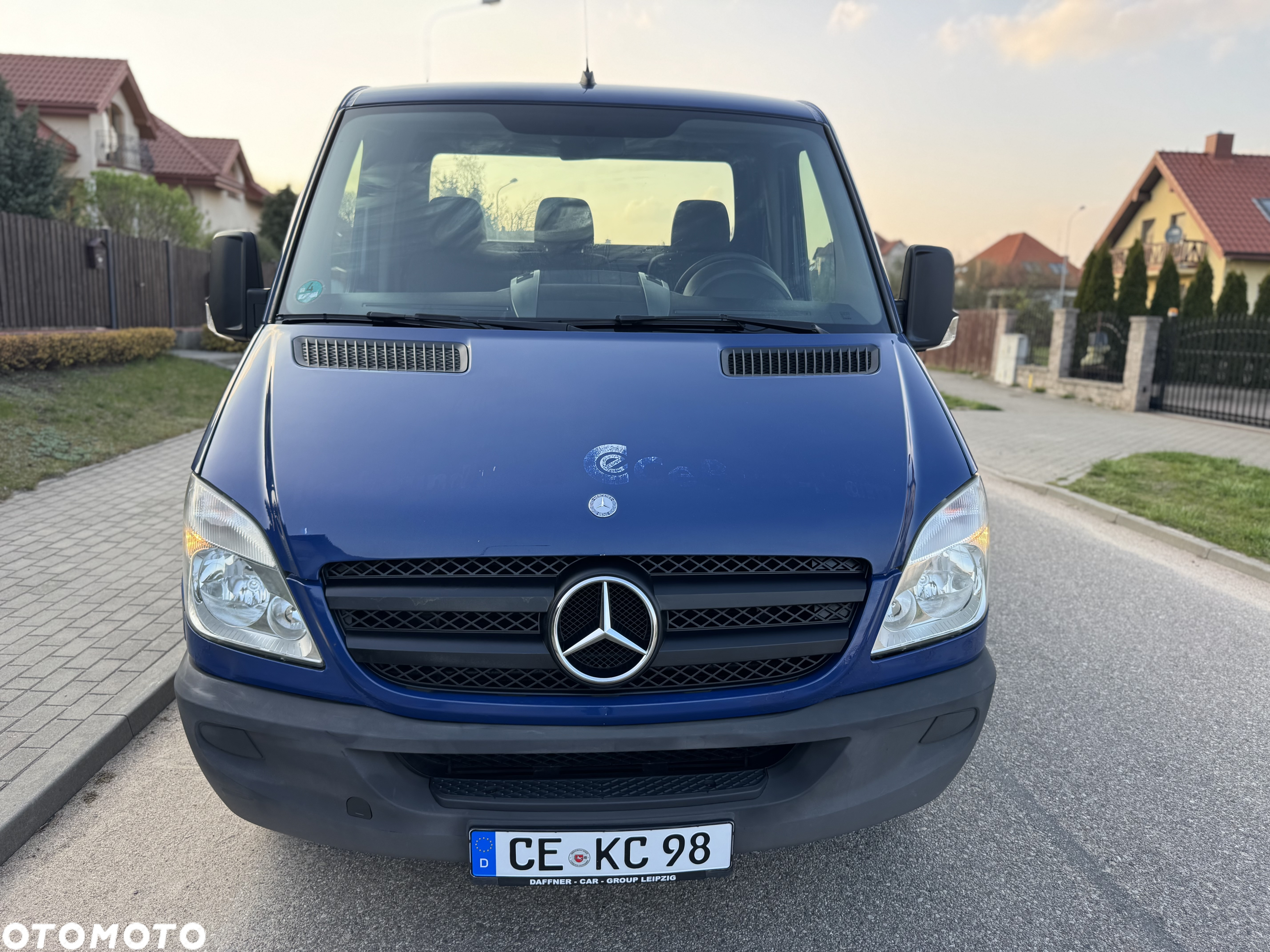 Mercedes-Benz Sprinter - 10