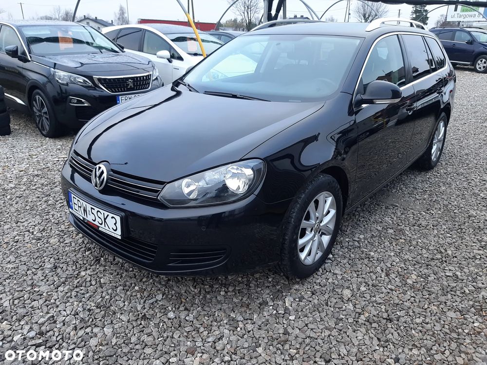 Volkswagen Golf 1.6 TDI DPF Highline - 11