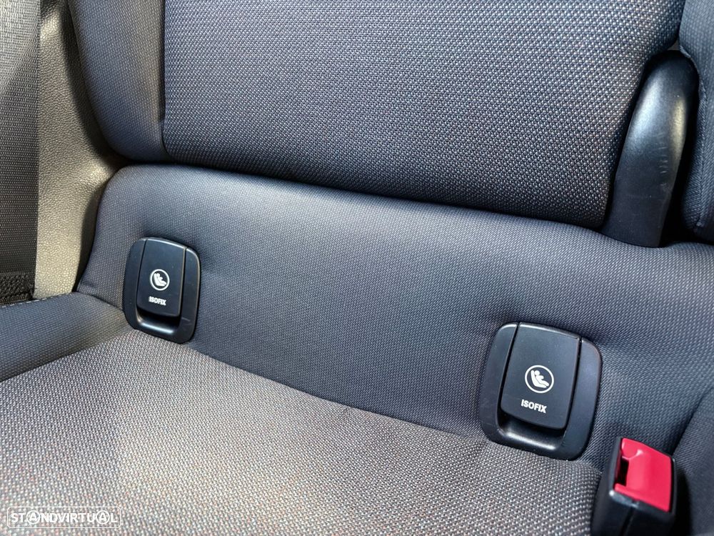 MINI 3 Portas One - 48