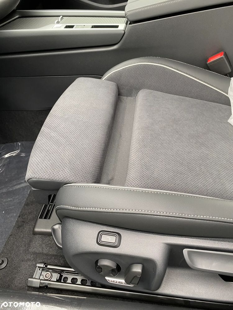 Volkswagen Passat - 14