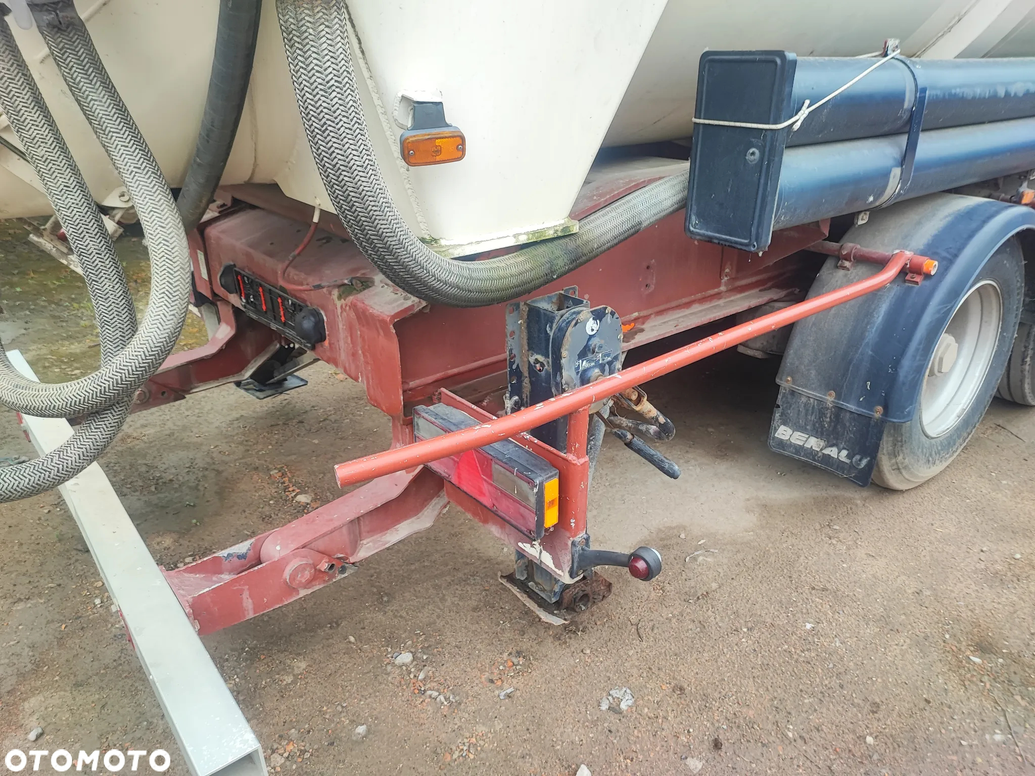 Benalu 62 000 L - 9