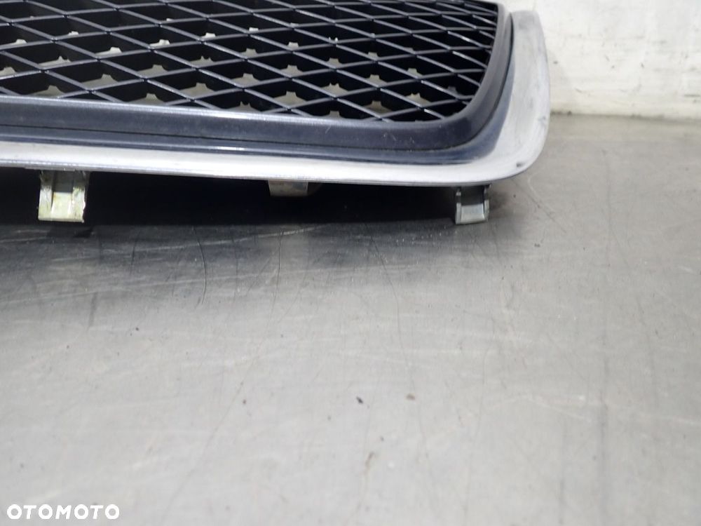 GRILL ATRAPA SUZUKI GRAND VITARA II 1.9 71743-65J0   71742-65J0 - 7