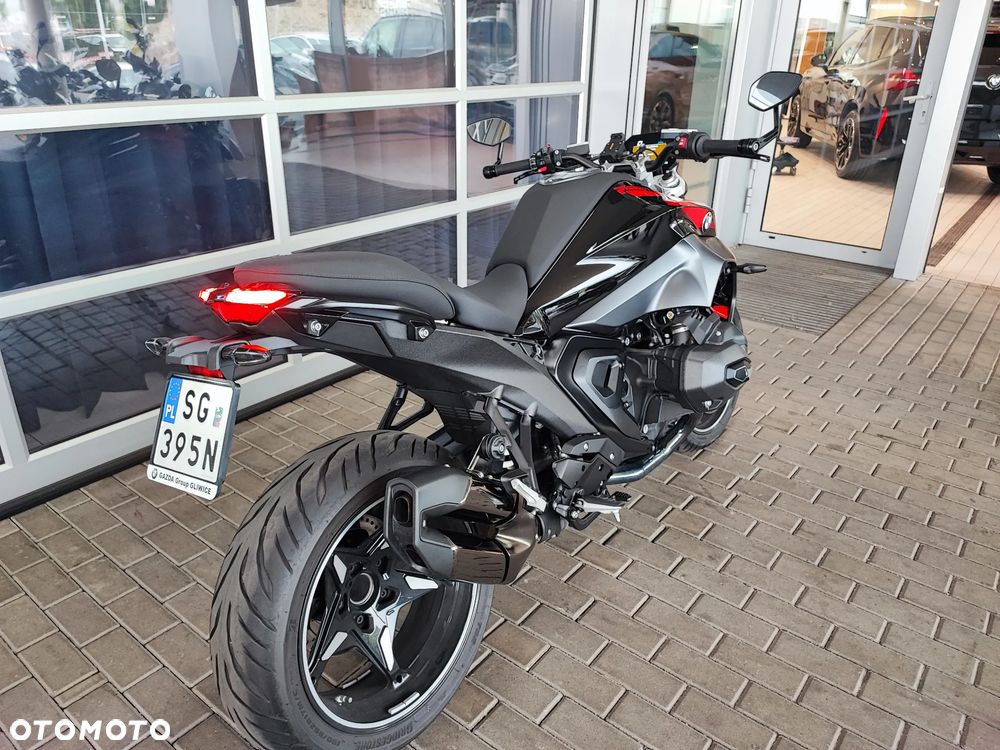 BMW R - 12
