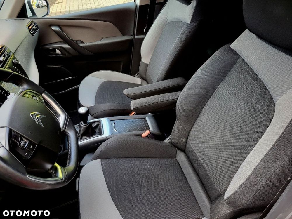 Citroën C4 Grand Picasso - 26