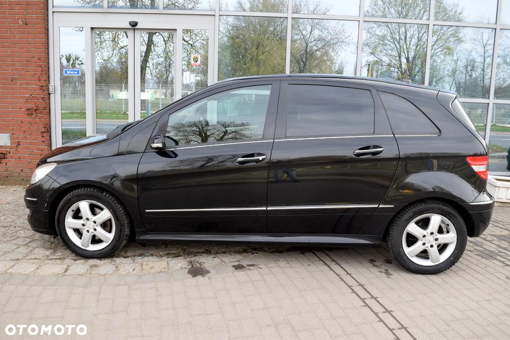 Mercedes-Benz Klasa B 200 CDI Autotronic Grand Edition - 15