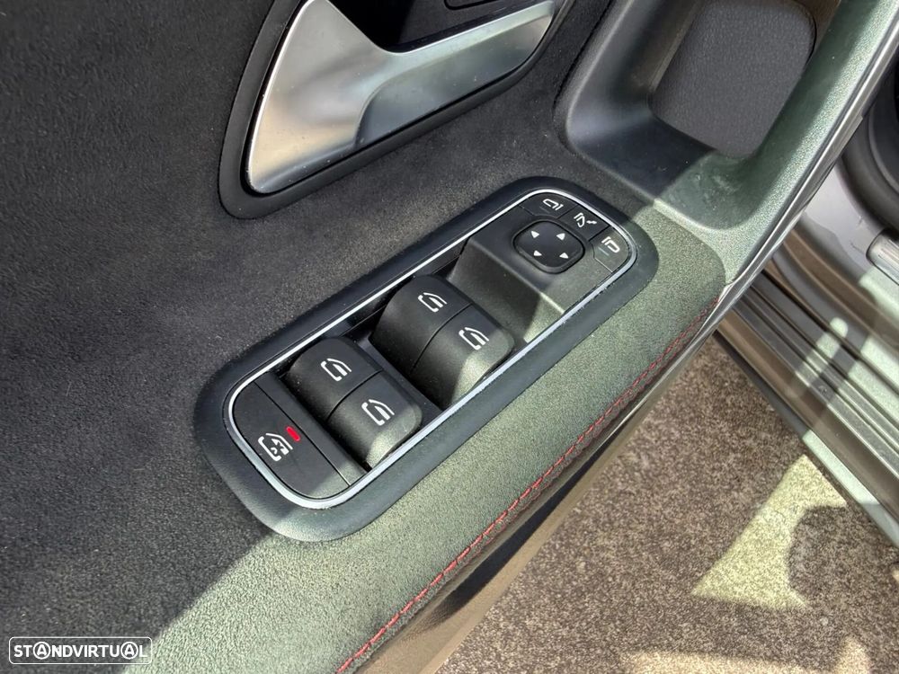 Mercedes-Benz A 180 d AMG Line Aut. - 34
