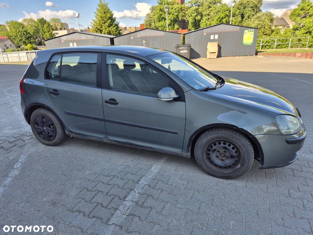 Volkswagen Golf 1.9 TDI Trendline - 4