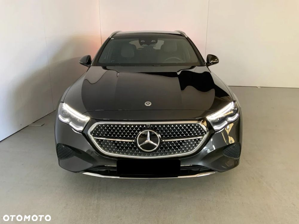 Mercedes-Benz Klasa E 220 d 4Matic 9G-TRONIC - 10