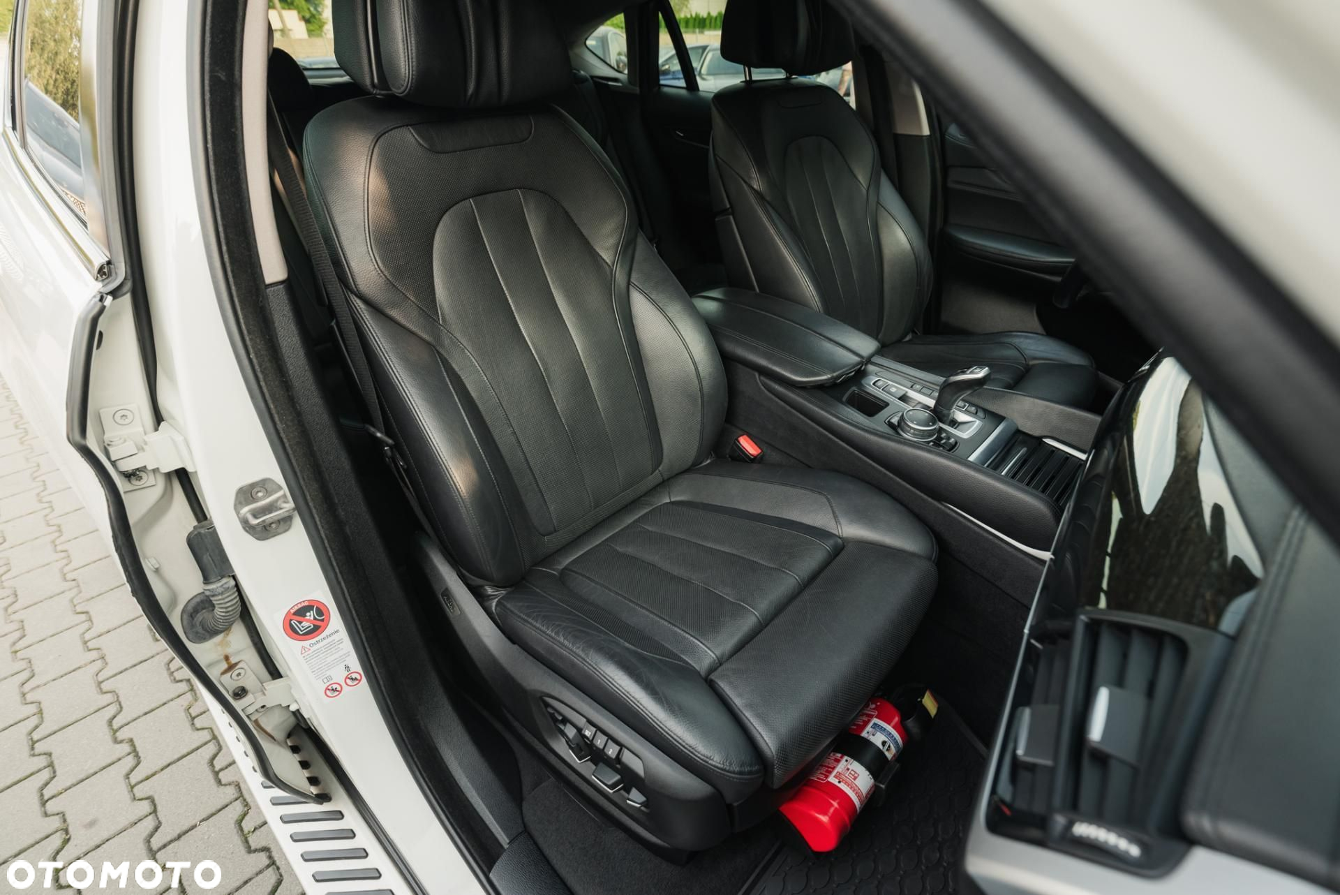 BMW X6 - 15