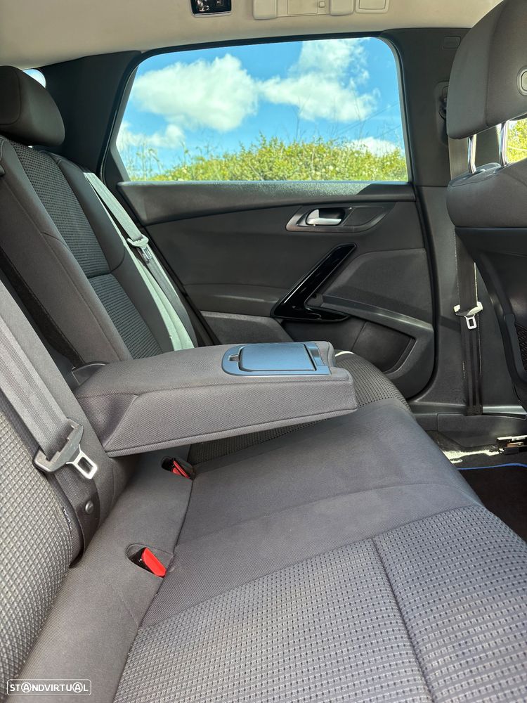 Peugeot 508 SW 1.6 BlueHDi Active - 12