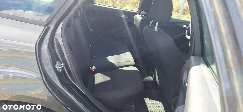 Ford Focus 1.0 EcoBoost Edition - 11