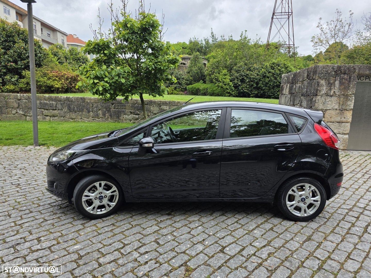 Ford Fiesta 1.5 TDCi Titanium ECOnetic - 1