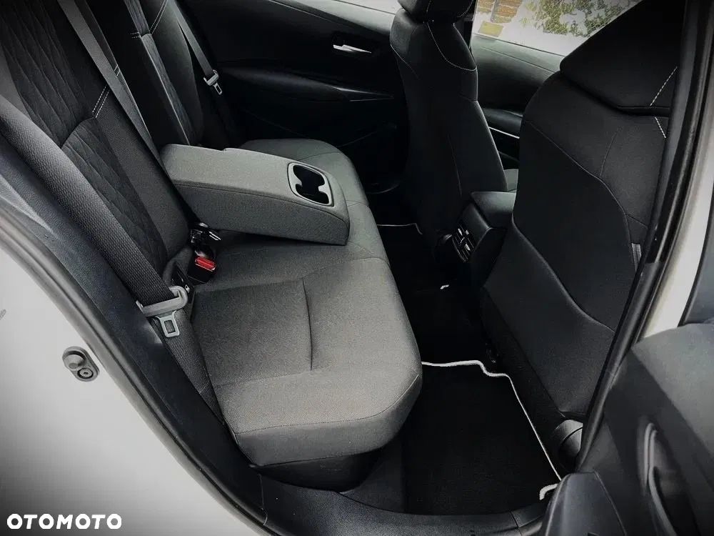 Toyota Corolla 1.8 Hybrid GPF Comfort - 28