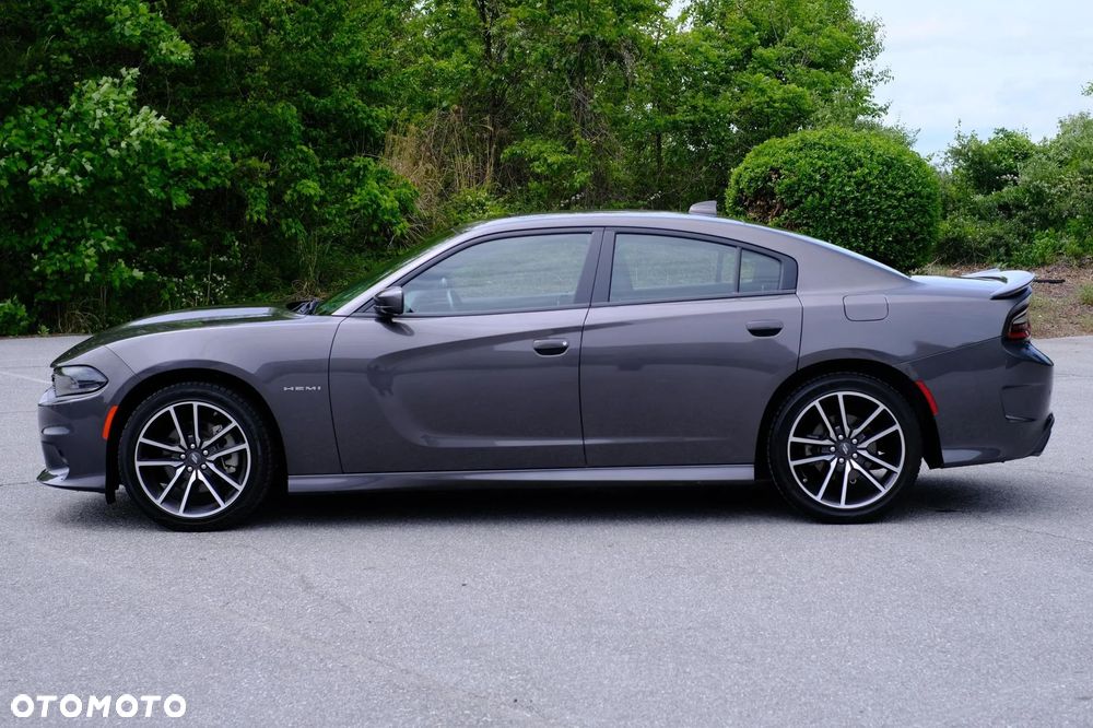 Dodge Charger - 4