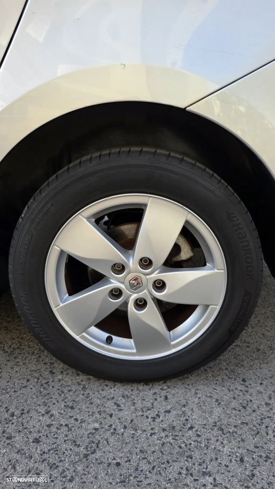 Renault Mégane Sport Tourer 1.5 dCi Avantage - 21