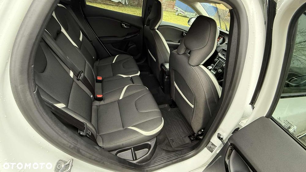 Volvo V40 D3 Drive-E Summum - 16