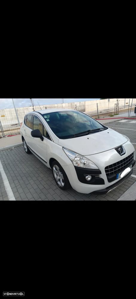 Peugeot 3008 1.6 e-HDi Allure 2-Tronic 110g - 2