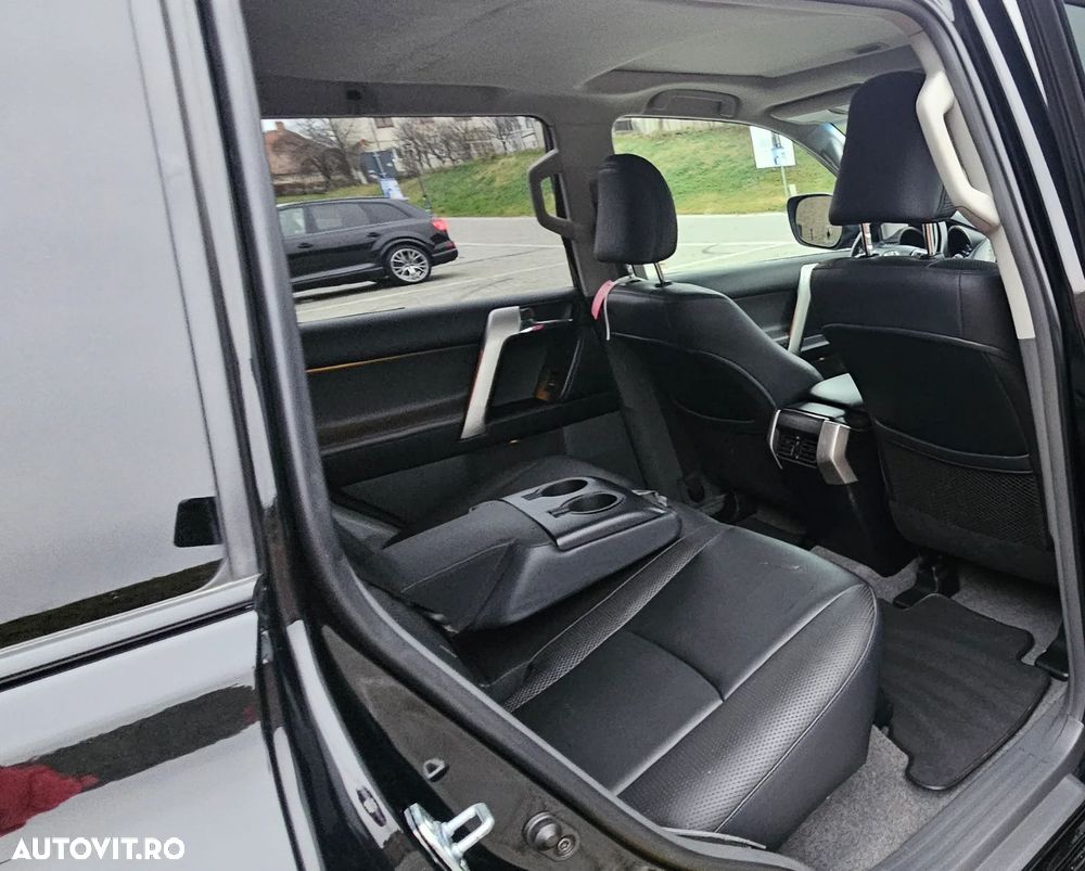 Toyota Land Cruiser 3.0 D-4D Automatik Executive - 6