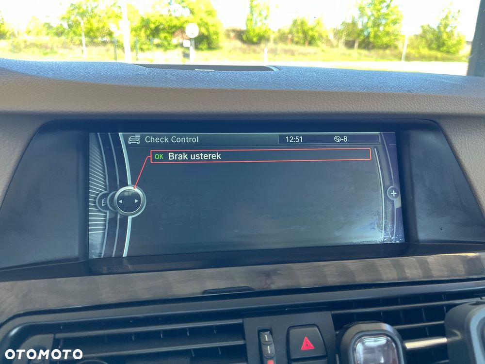 BMW Seria 5 520d - 15