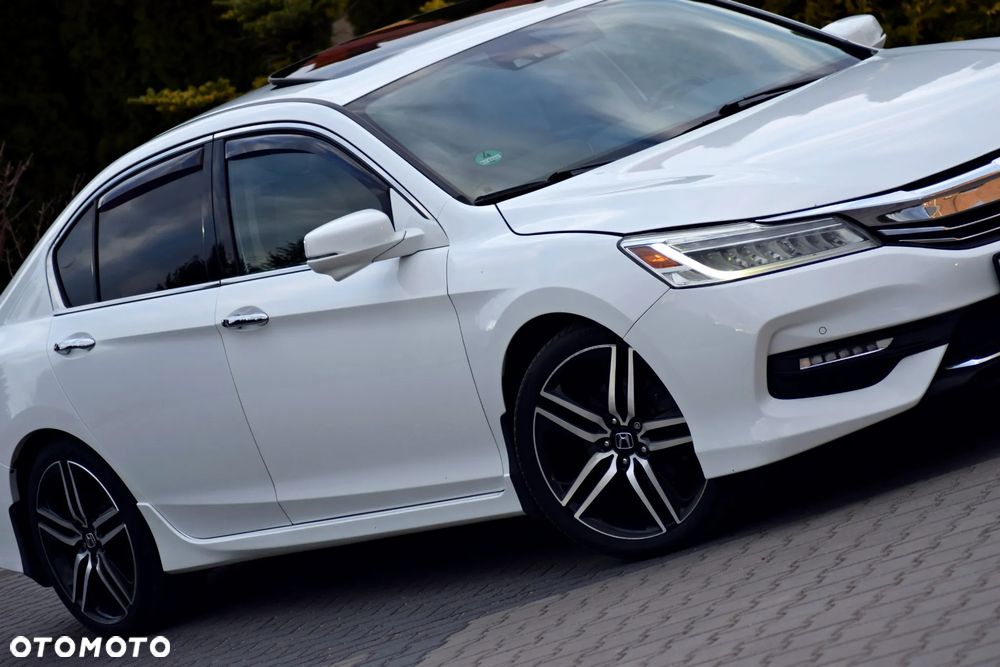Honda Accord - 32